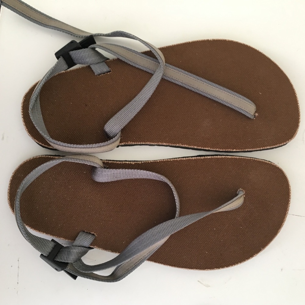 Earth Runners(Brand New)